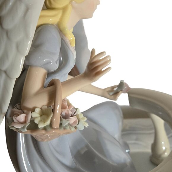 Large Porcelain Angel Figurine Floral Flower Basket Heavy 13 Inch Collectible - Picture 12 of 16
